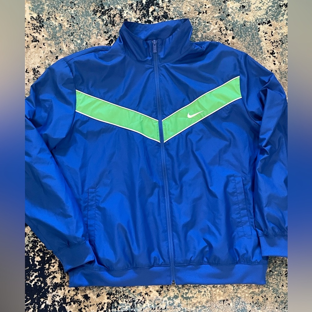 Nike Men's Fullzip Windbreaker Jacket *Like New* Size XL